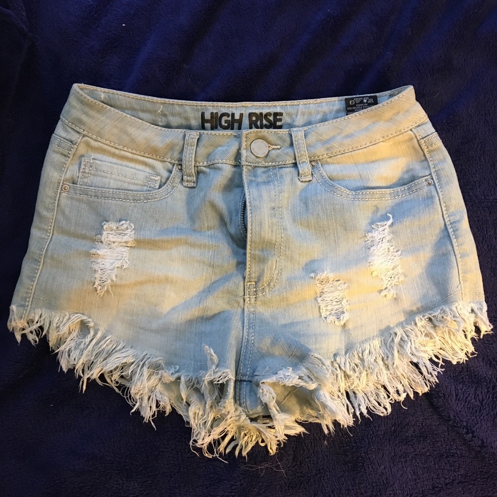 YMI high rise jean shorts size 7
